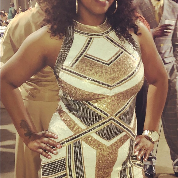 Dress - Picture 2 of 2